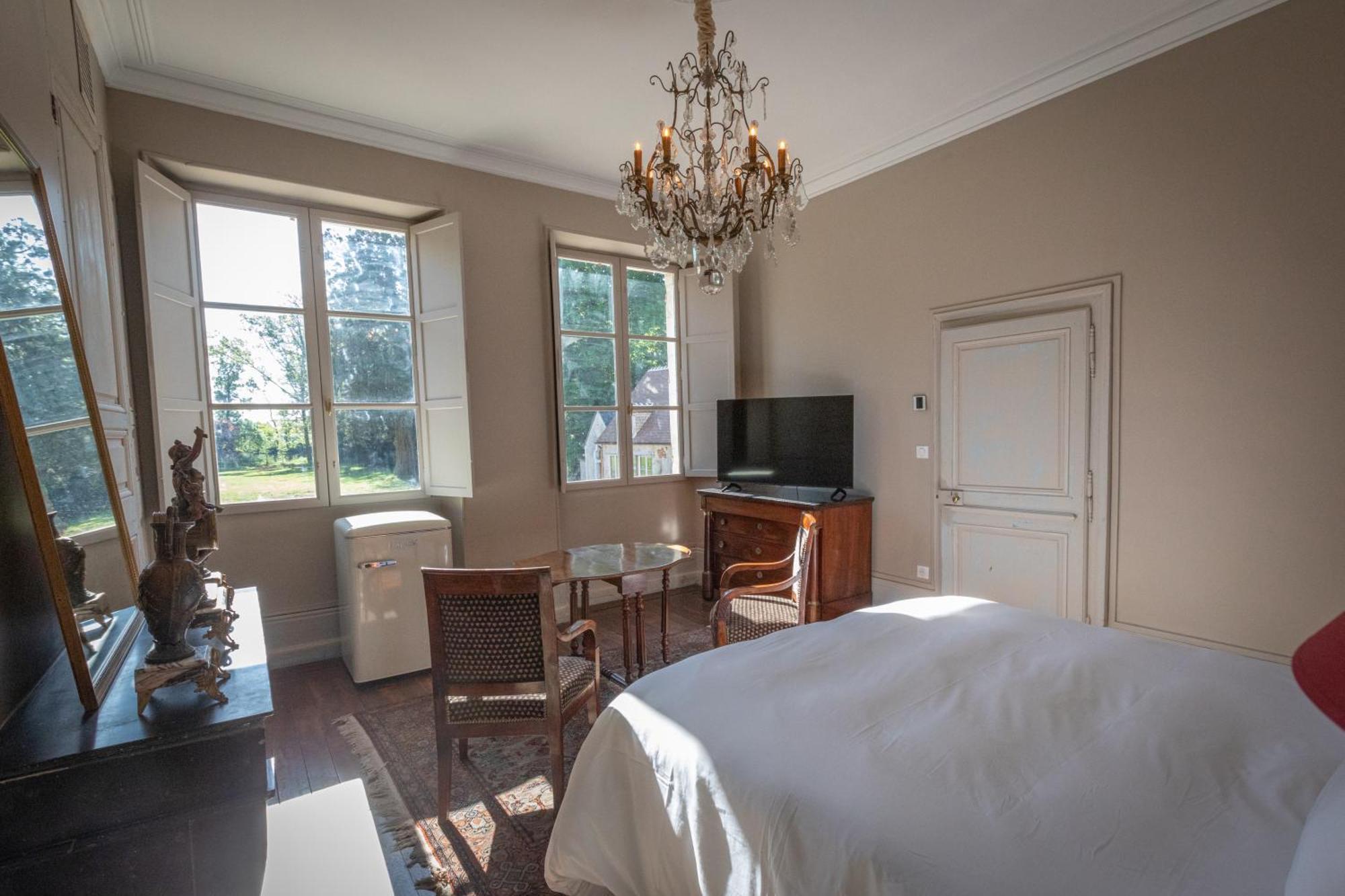 Le Chateau Du Sollier - Charme Calme Et Confort A 5Mn Du Peage Le Subdray Екстер'єр фото